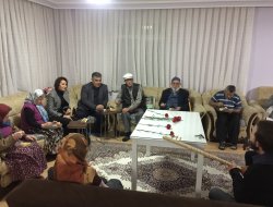 Belediye Başkanı Özkan Özgüven ve Eşi İlkay Özgüven yeni yıla Ereğli Vasfiye Ergin Huzur Evi Sakinleri ile bir arada vakit geçirerek girdi.