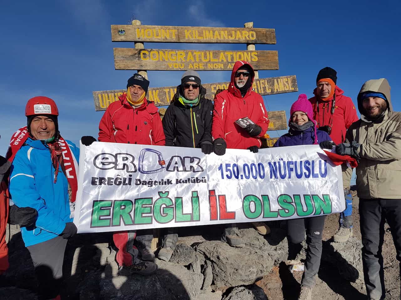 ERDAK Kilimanjaro Dağı'na Tırmandı