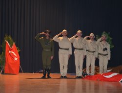 ÇANAKKALE ZAFERİNİN 102. YIL DÖNÜMÜ KUTLANDI