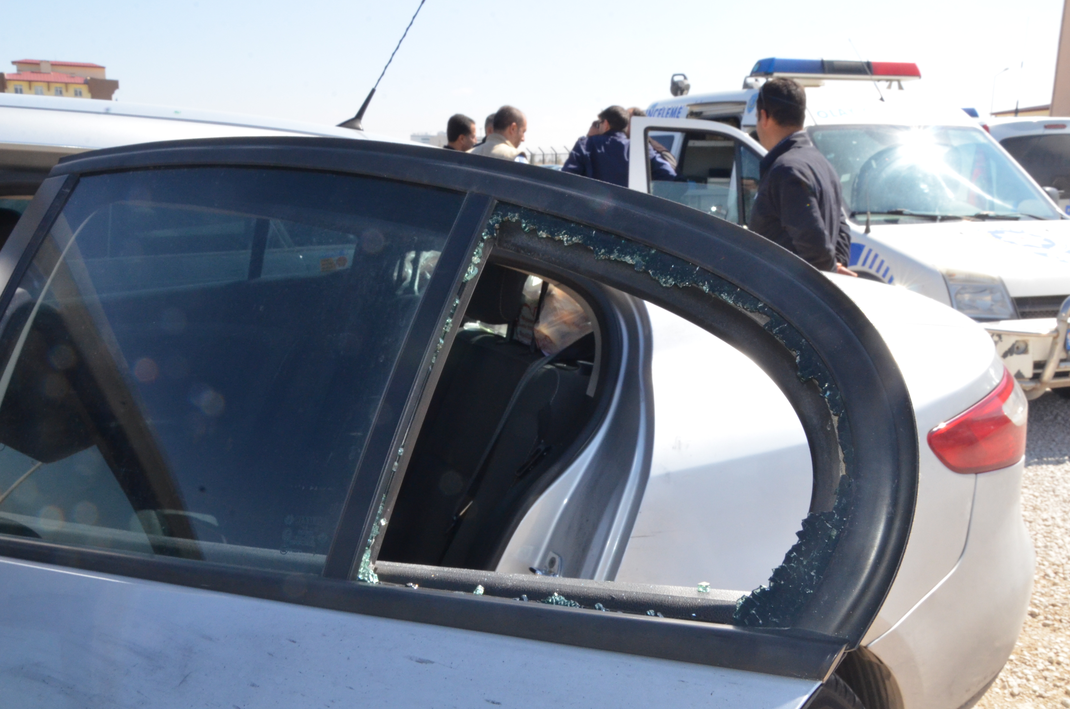 Cezaevi Ziyaretinde İki Ayrı Araçta Hırsızlık!