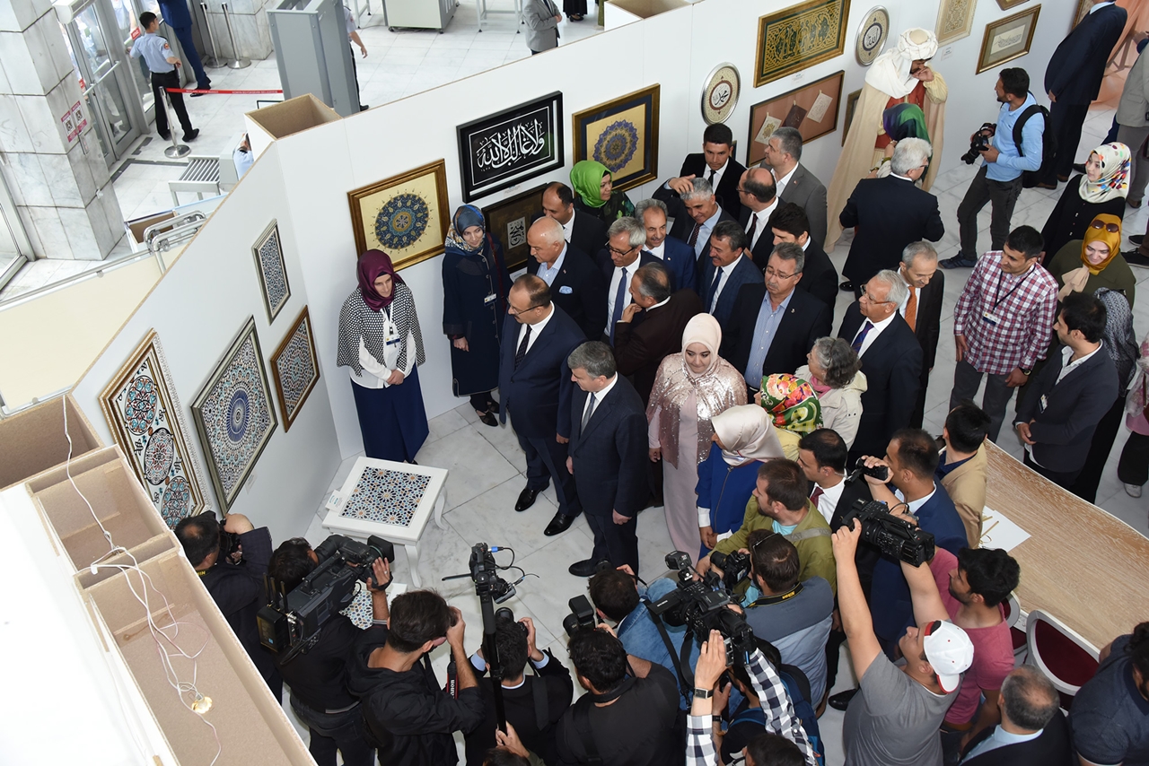 13. Altın Dokunuşlar “Endülüs’ten Selçukluya” Sergisi Açıldı