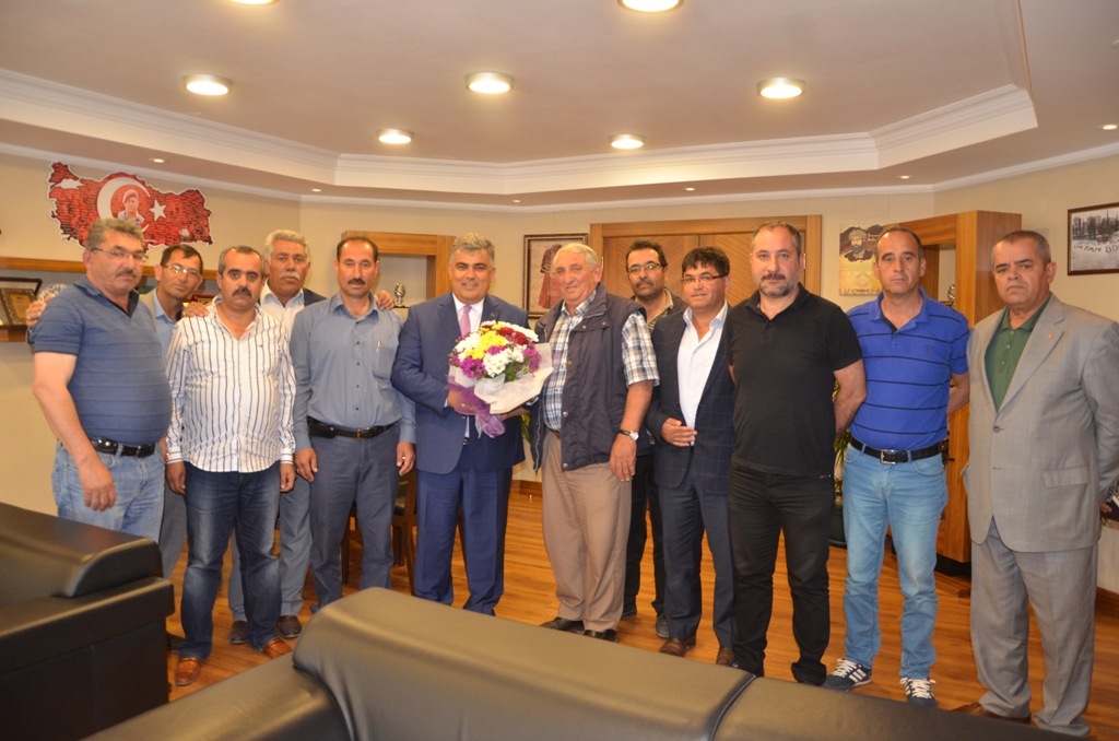 MUHTARLAR VE OKUL MÜDÜRLERİNDEN TEŞEKKÜR ZİYARETİ