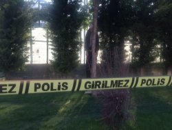 Suriyeli Kendini Ağaca Asarak İntihar Etti