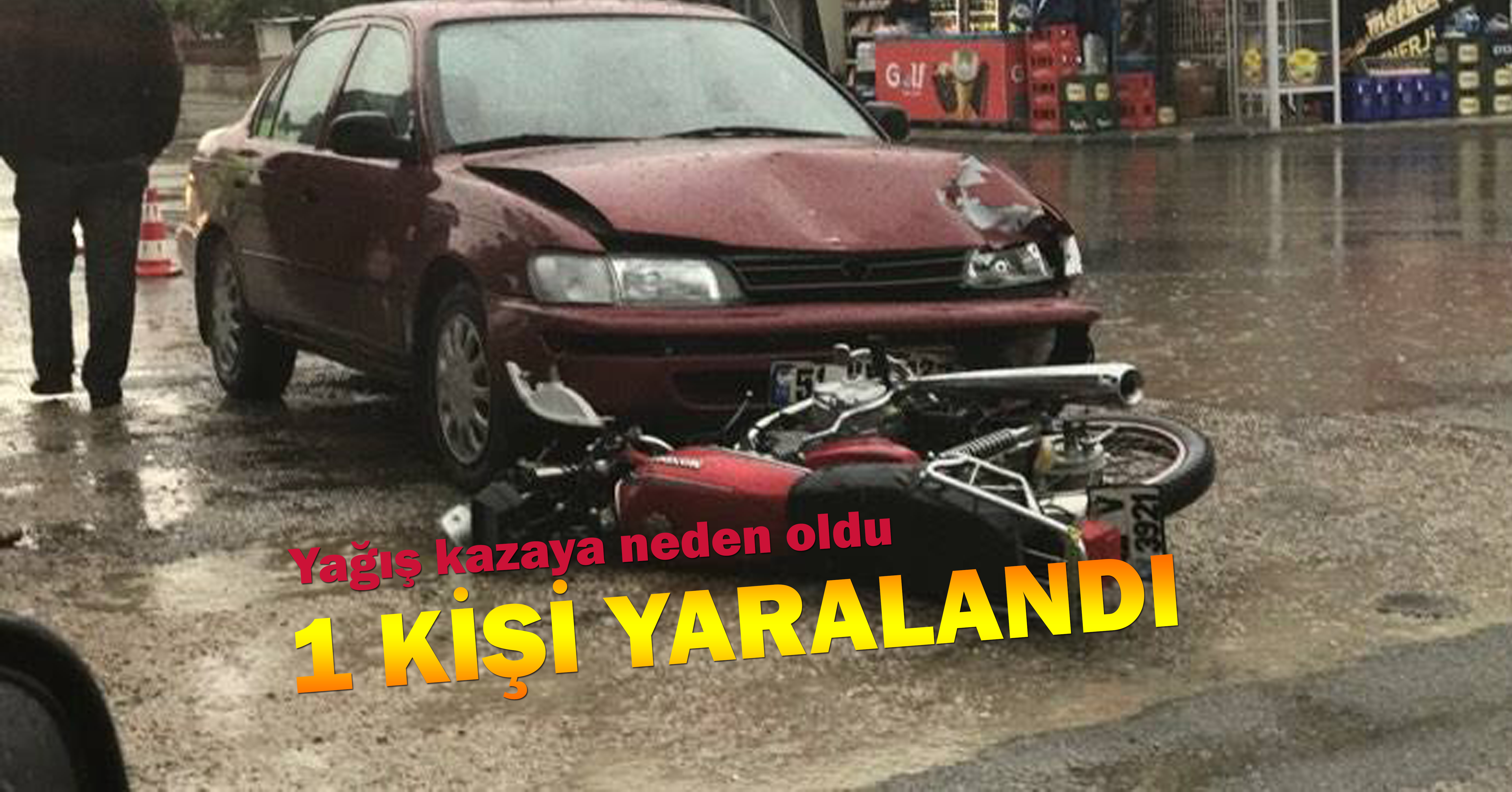 Motosiklet ile otomobil çarpıştı: 1 yaralı