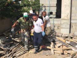 Ereğli’de yüksekten düşen işçi ağır yaralandı