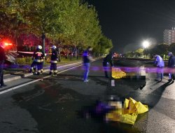 Direğe çarpan araçta 3 kişi yanarak can verdi 2 kişi ağır yaralandı