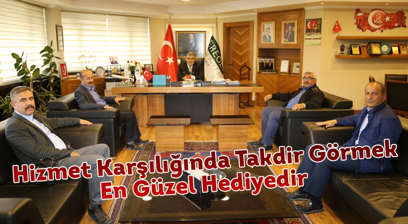 Hizmet Karşılığında Takdir Görmek En Güzel Hediyedir