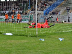EREĞLİSPOR EVİNDE MUT İDMANYURDU BELEDİYESPOR İLE 1—1 BERABERE KALDI