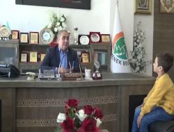 Küçük Mehmet’ten Örnek Davranış!