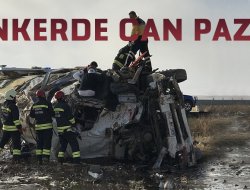 Tanker Tarlaya Uçtu, Sürücüsü Ağır Yaralandı