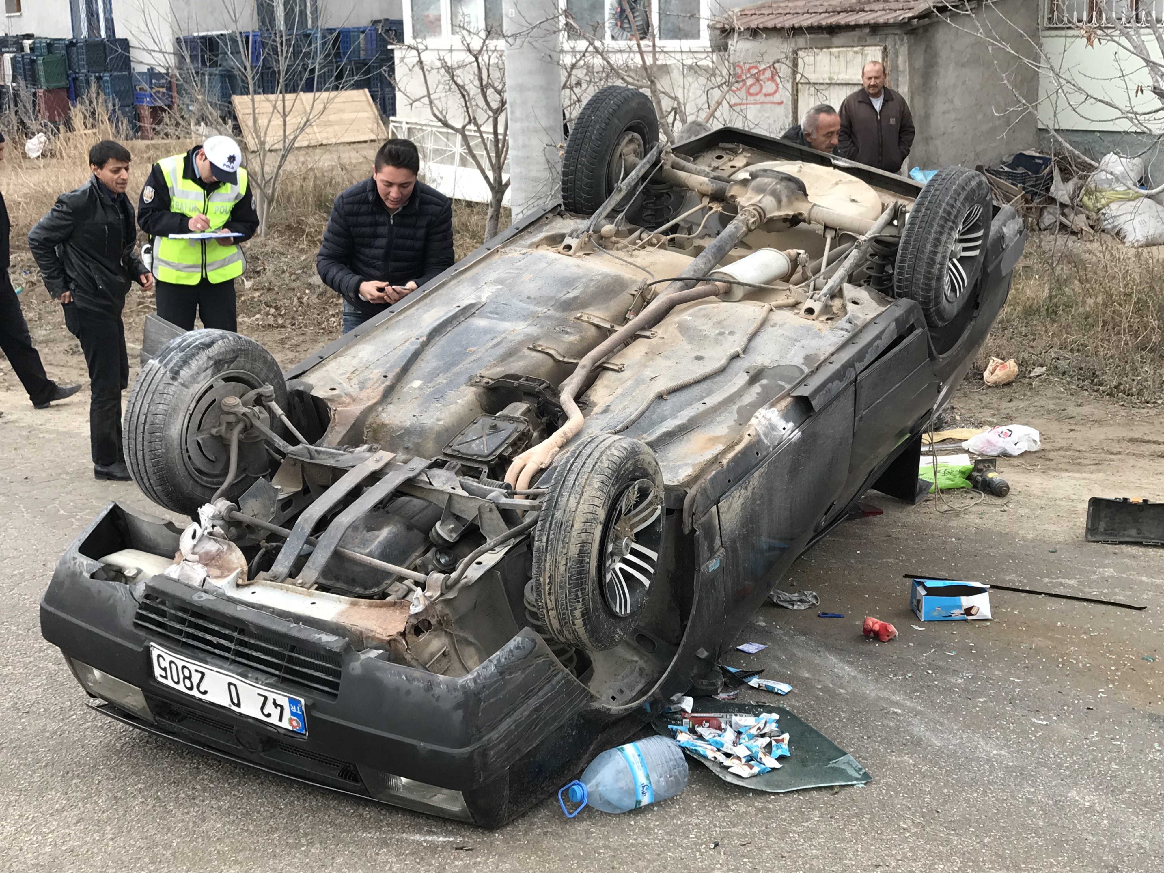 Yoldan çıkan otomobil takla attı: 1 yaralı