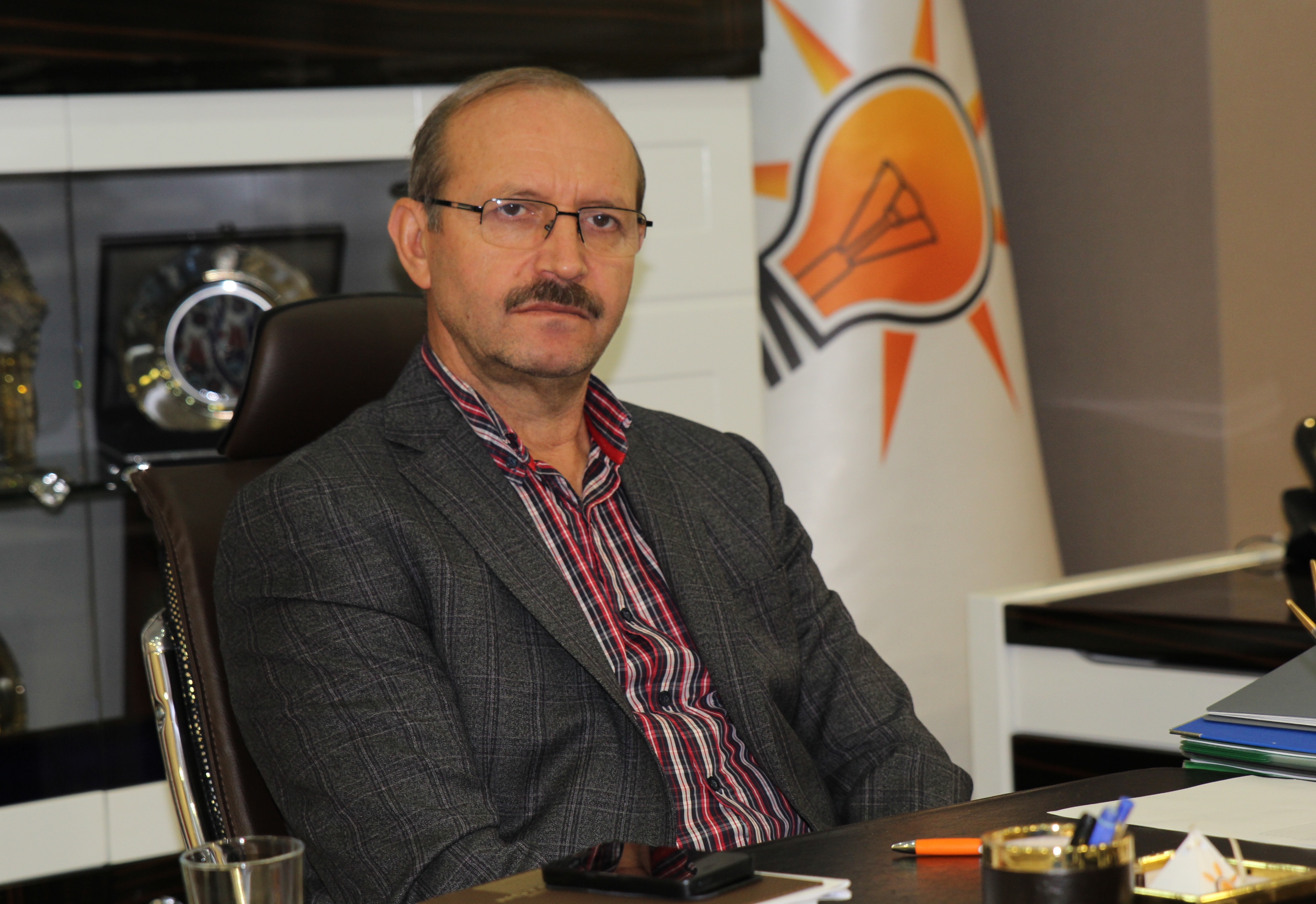 AK PARTİ GENEL BAŞKAN YARDIMCISI AHMET SORGUN 10 OCAK ÇALIŞAN GAZETECİLER GÜNÜNÜ KUTLADI