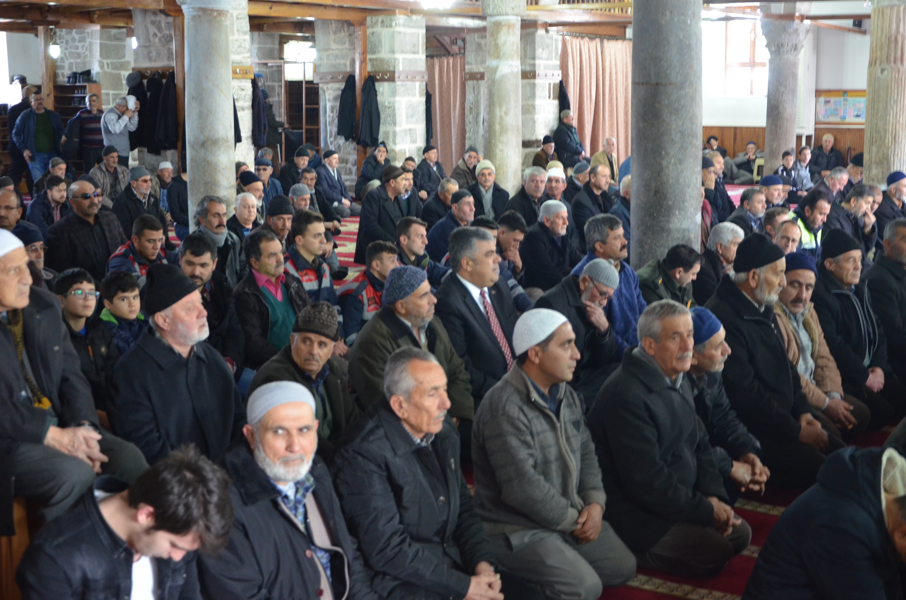 Dualar Afrin'deki Askerler İçin Yükseldi