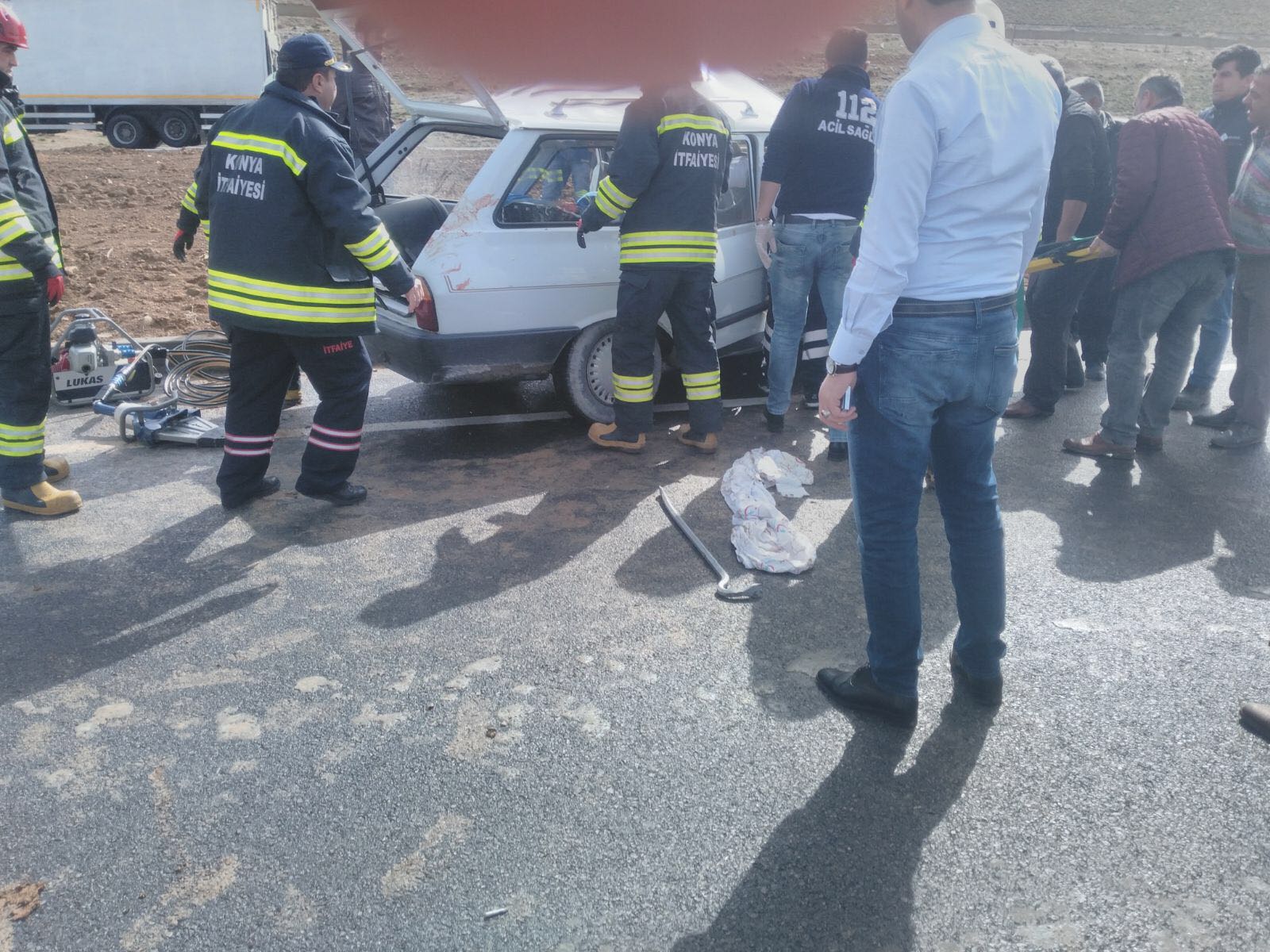 BÖĞECİK KAVŞAĞINDA KAZA; 2 ÖLÜ 1 YARALI