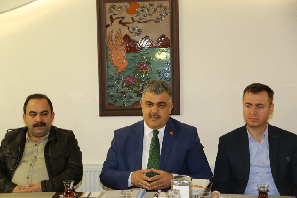 Geleceğimize Yatırım Yapıyoruz