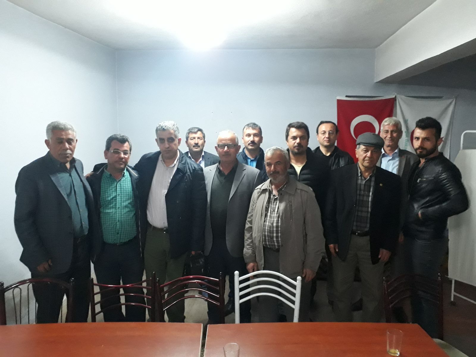 CHP Mahalle Gezilerini Sürdürüyor