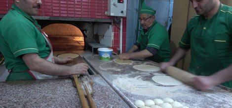 YAVUZ DİZDAR: KALİTELİ EKMEK OBEZİTE YAPMAZ!