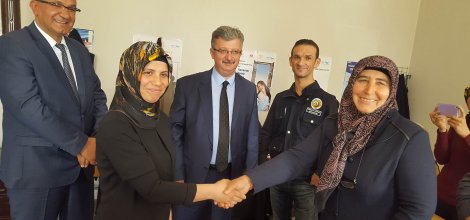 EREĞLİ’DE KADIN ÇİFÇİLERE ARICILIK EĞİTİMİ