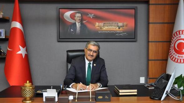 Recep Konuk, 23 Nisan Bayramını kutladı