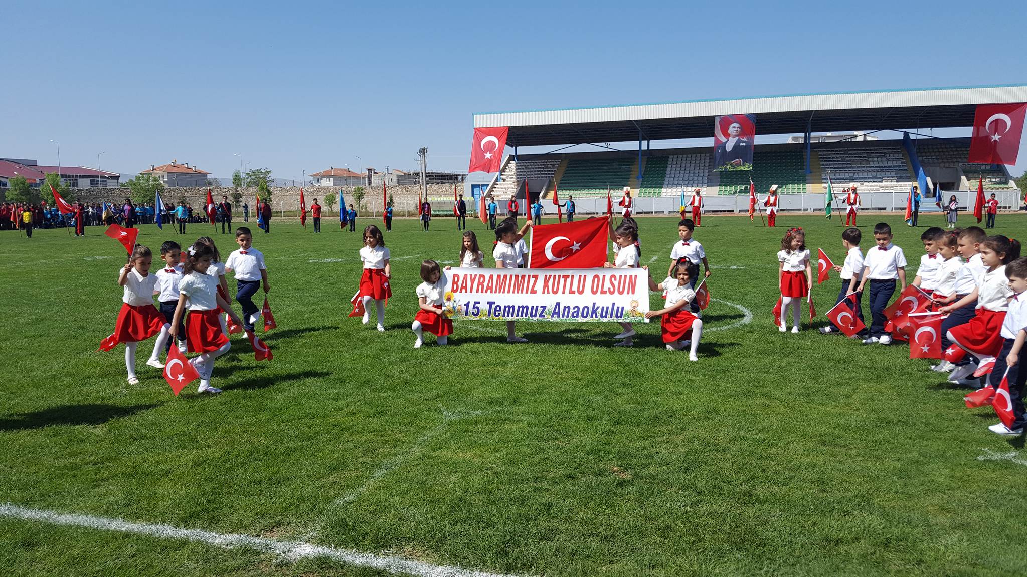 EREĞLİ’DE 23 NİSAN KUTLANDI