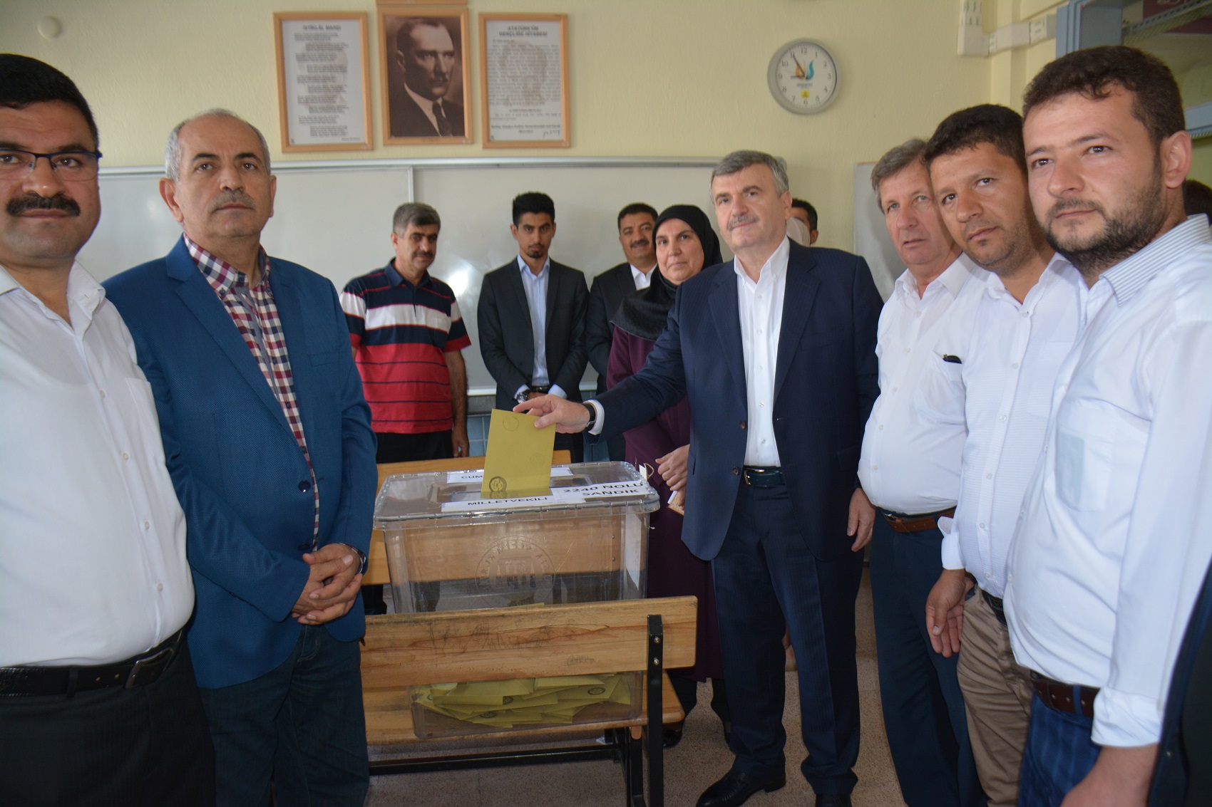 AKYÜREK, OYUNU KULLANDI