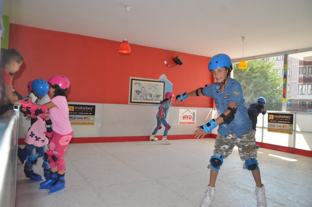 Kutören Mahallesi’nden Gelen Çocuklar Mutlu Bir Gün Geçirdi