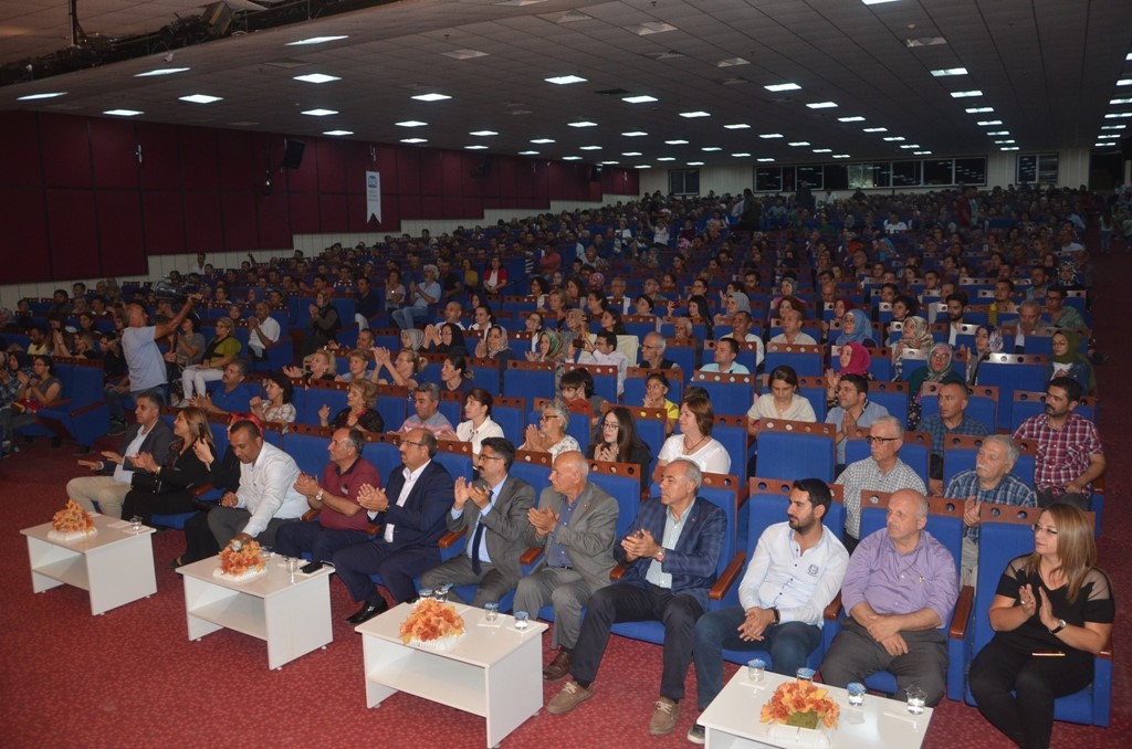 BÜYÜK USTA ÖLÜMÜNÜN 6. YILDÖNÜMÜNDE ANILDI