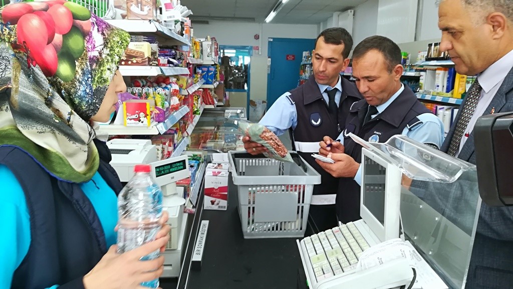 Zabıta’dan Etiket Kontrolü