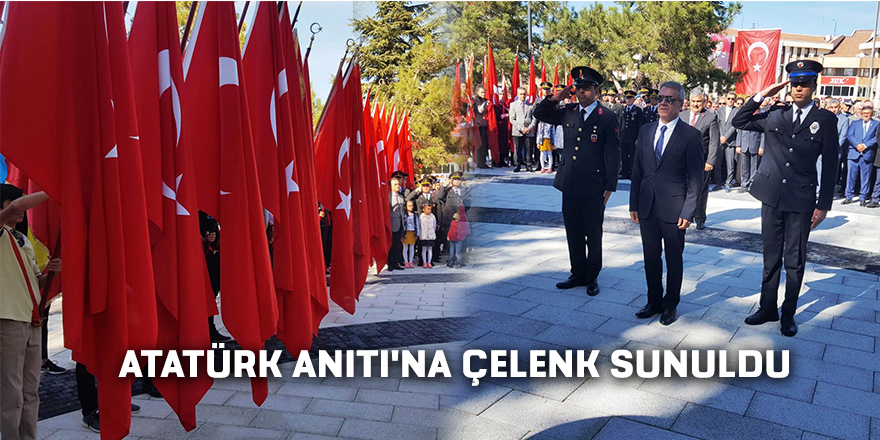 ATATÜRK ANITI'NA ÇELENK SUNULDU