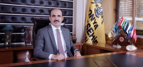Başkan Altay’a “Stratejik Vizyon Sahibi Siyasetçi” Ödülü