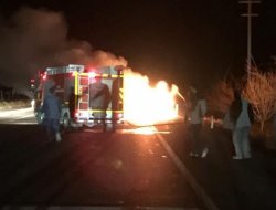 Seyir Halinde Olan Otomobil Alev Aldı