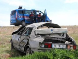 Otomobil Şarampole Uçtu; 4 Yaralı