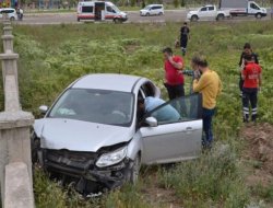 Kaza Yapan Otomobilde, Ölü Bulundu