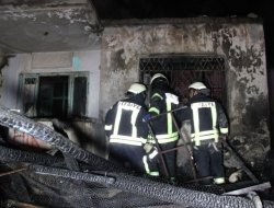 Afganlı ailenin kaldığı evde yangın