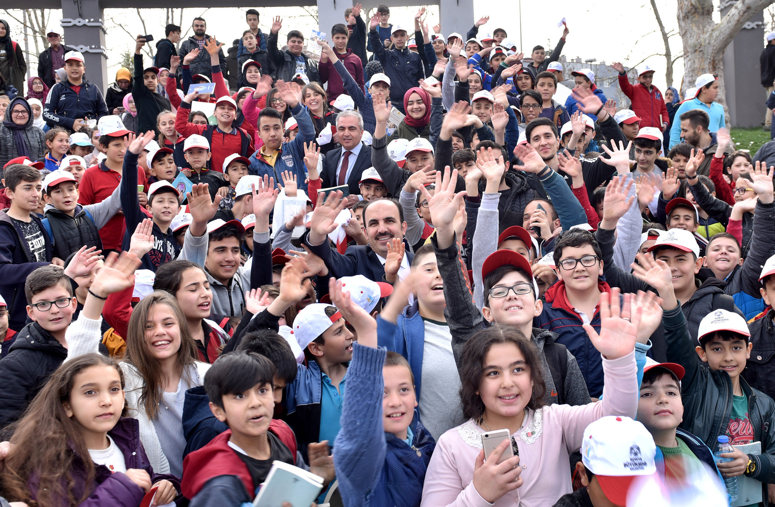 Bütün Öğrencilerimizin Karne Sevincini Paylaşıyoruz