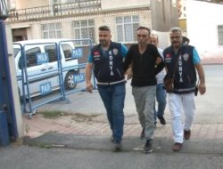 Öğretmen cinayete kurban gitti