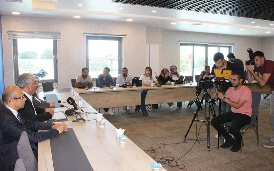 Etyemez’den, 24 Temmuz Gazeteciler ve Basın Bayramı Mesajı