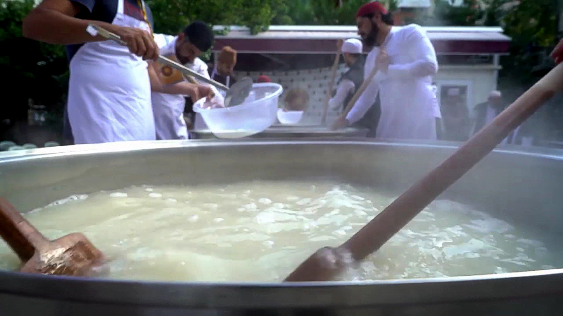 Hz. Mevlâna Türbesinde 3 Ton Aşure Kaynayacak