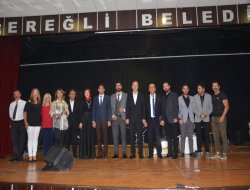 NEŞET ERTAŞ MÜZİKLERLE ANILDI