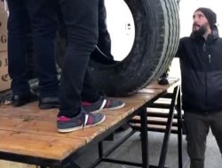 Polis kaçak tır lastiği ele geçirildi