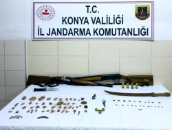 Tarihi eserlerle birlikte 3 kişi yakalandı