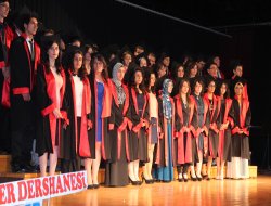 Ereğli Fen Lisesi ikinci mezunlarını verdi