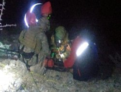 Dağdan düşen bisikletli kurtarıldı