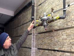 Doğal gaz sayacı çaldılar!