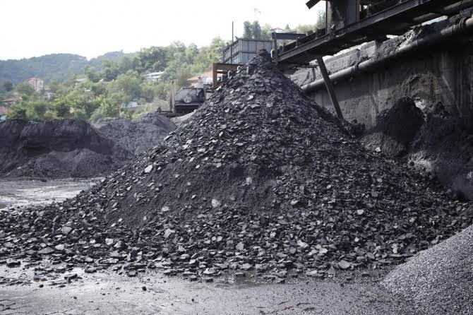 Katı Yakıtlar, Üretimi Kasım Ayında Azaldı