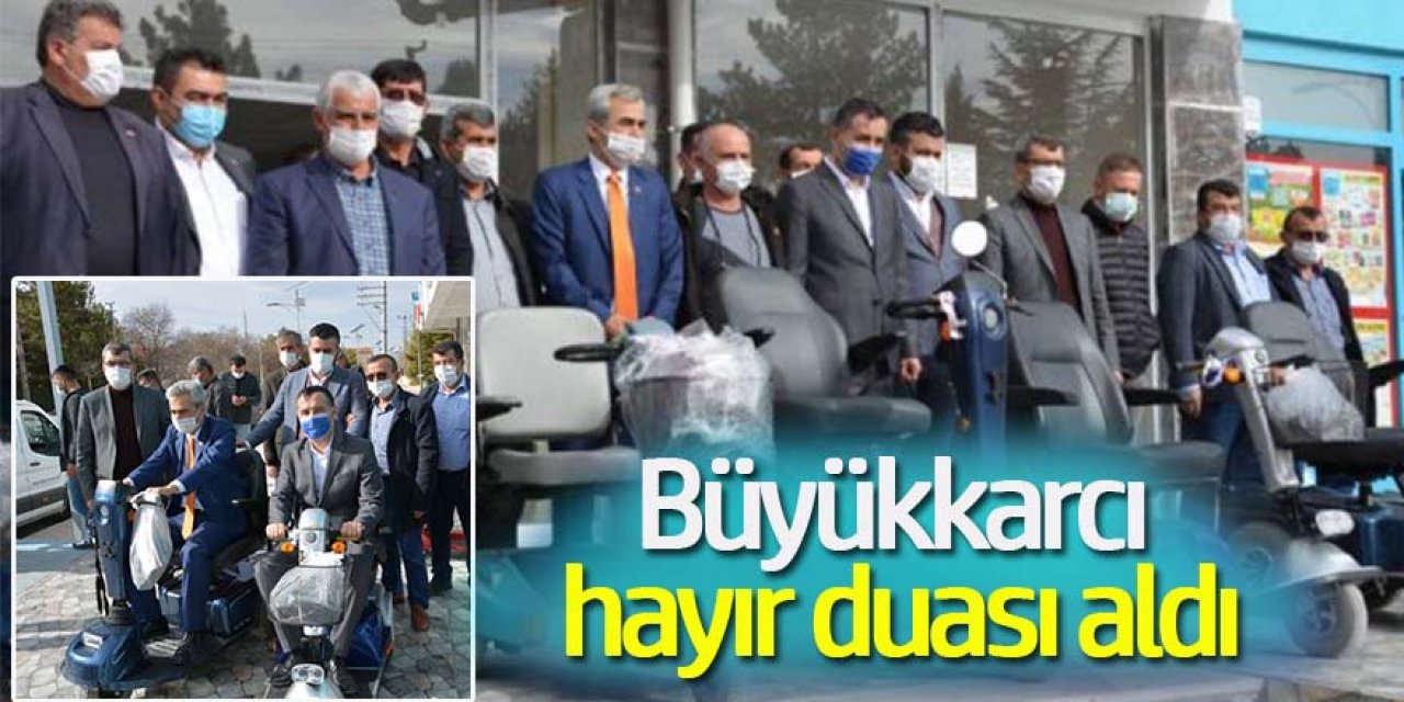 Büyükkarcı hizmetleriyle hayır duası alıyor