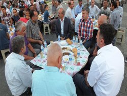 AK Parti Emirgazi’de iftar verdi