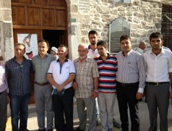 AK Gençler Mısır İçin Dua Etti