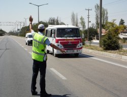 Trafik denetimleri sürüyor