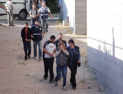 18 TORBACI TUTUKLANDI